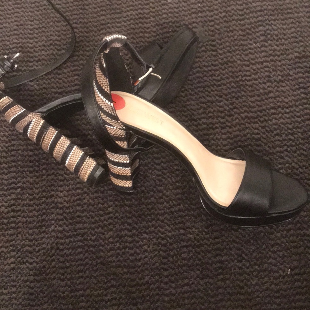 Nine West platform heel